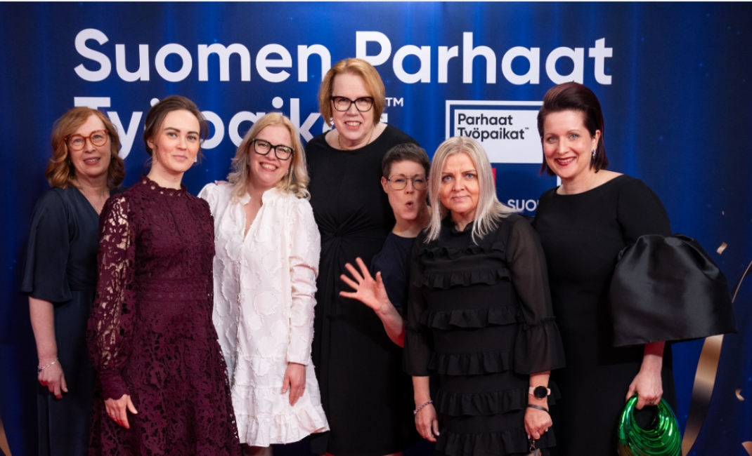 Kuvituskuva, kuvassa Specsaversin henkilökuntaa.